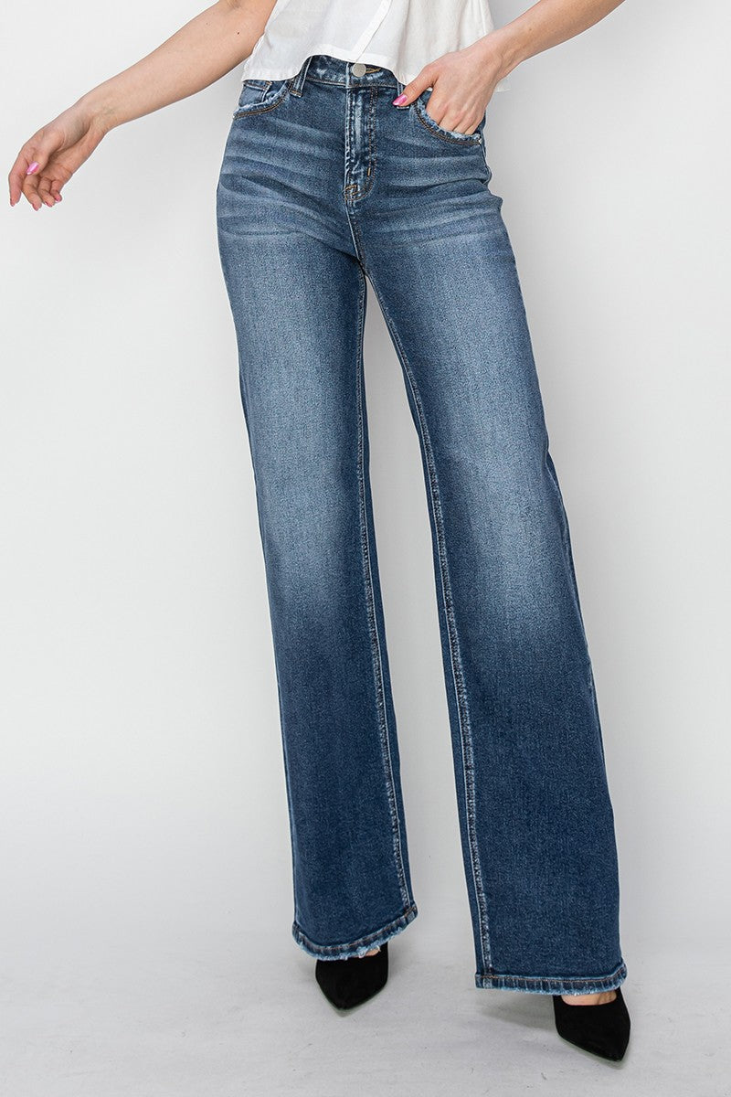 Risen Plus Size High Rise Straight Jeans