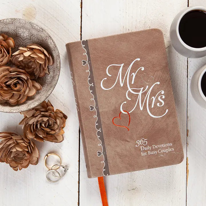 Mr. & Mrs. Daily Devotional for Couples