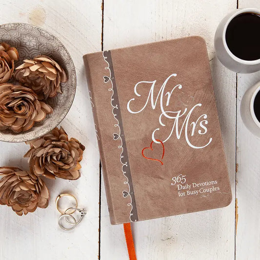 Mr. & Mrs. Daily Devotional for Couples