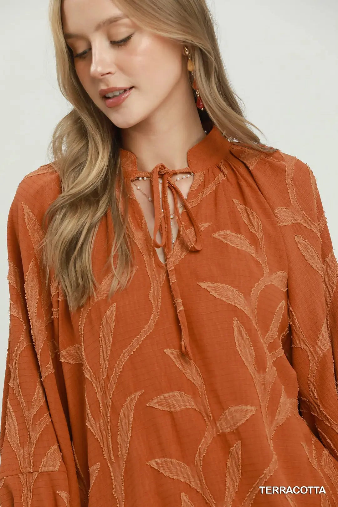 Textured Leaf Jacquard Peasant Blouse